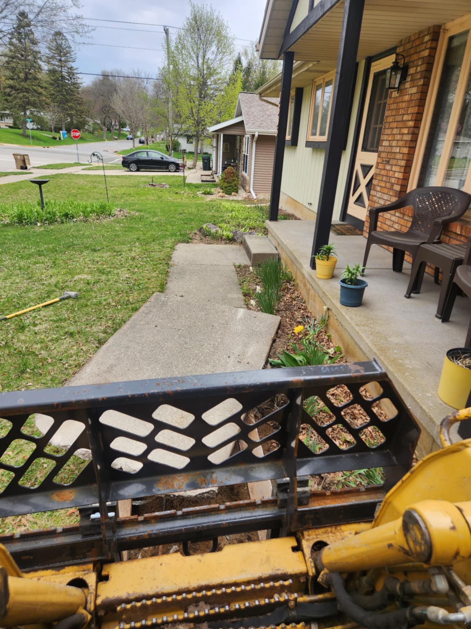 att.uvzCcVs7sHM7Jsh8YDNjc7DerEIEFBiLSwr3X1PYKbo Property, Property Services, Property Management, Business Services, Construction Services, Shed and Tree Removal